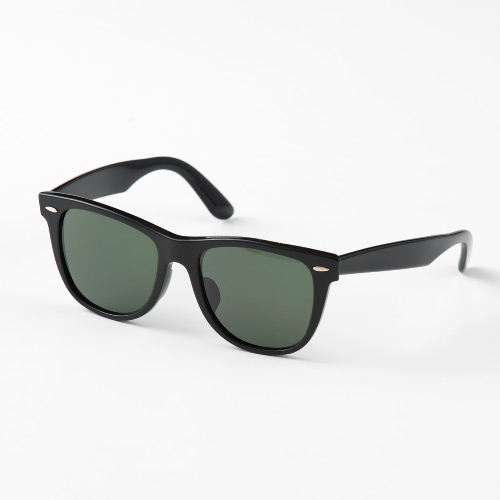 Sunglasses that protect against UV rays