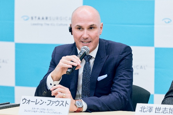 当グループ総院長の北澤世志博医師が屈折矯正手術に関するメディアセミナーに登壇しました